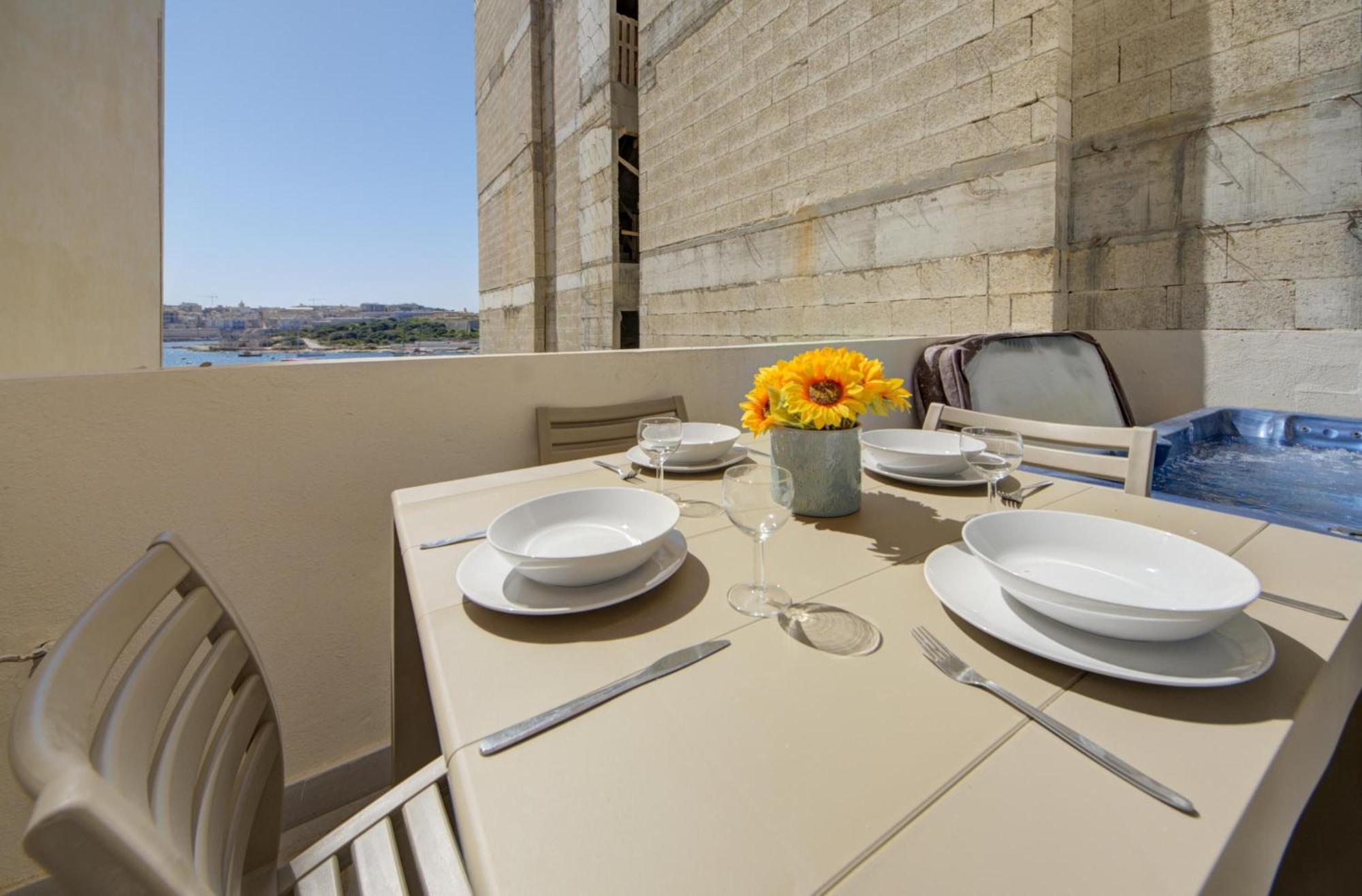 Sapphire Residences - Sliema 2 Bedroom Apartments With Views By Shortletsmalta Екстериор снимка