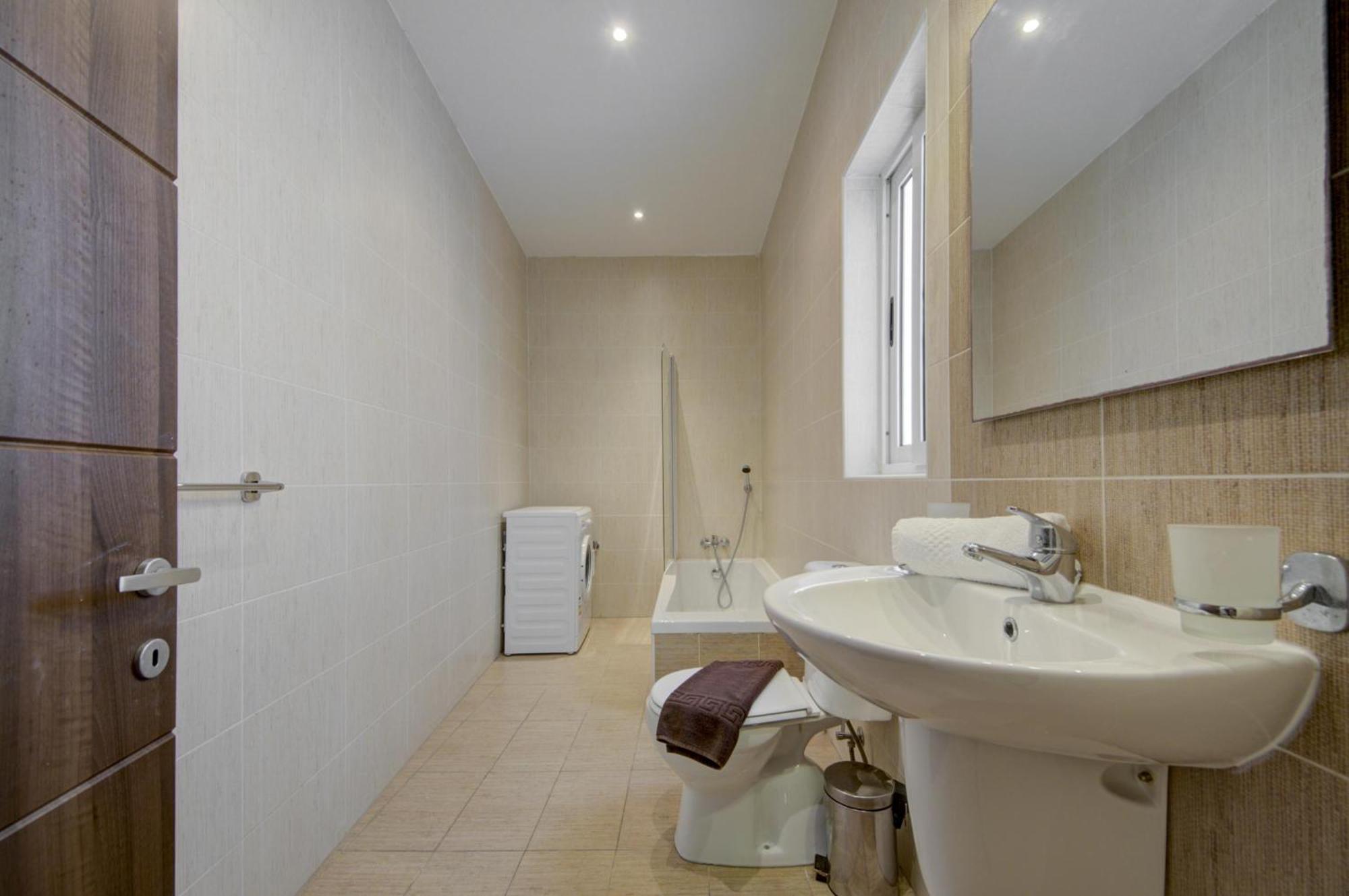 Sapphire Residences - Sliema 2 Bedroom Apartments With Views By Shortletsmalta Екстериор снимка