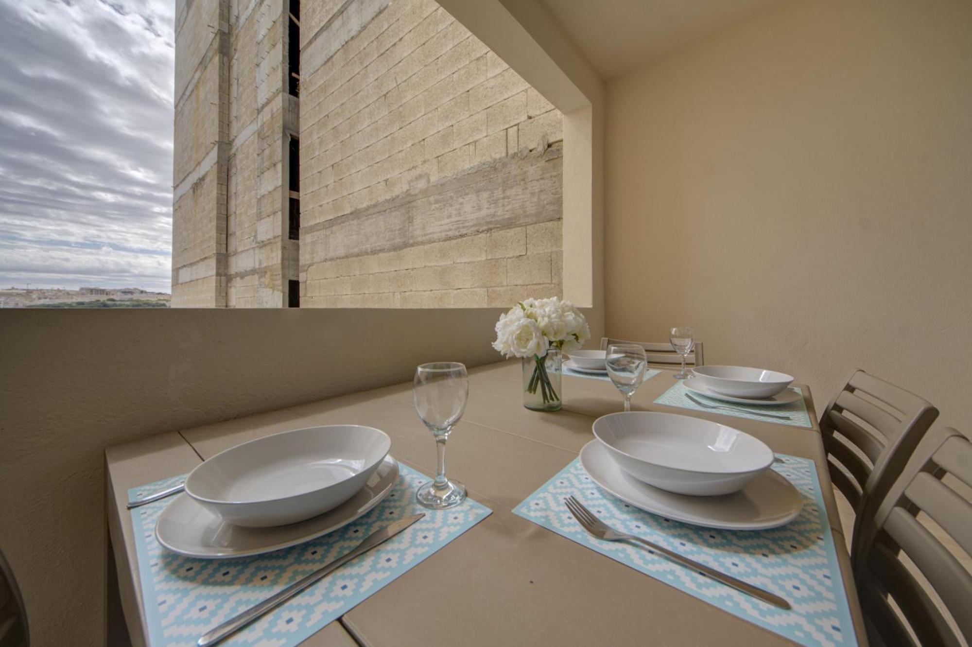 Sapphire Residences - Sliema 2 Bedroom Apartments With Views By Shortletsmalta Екстериор снимка